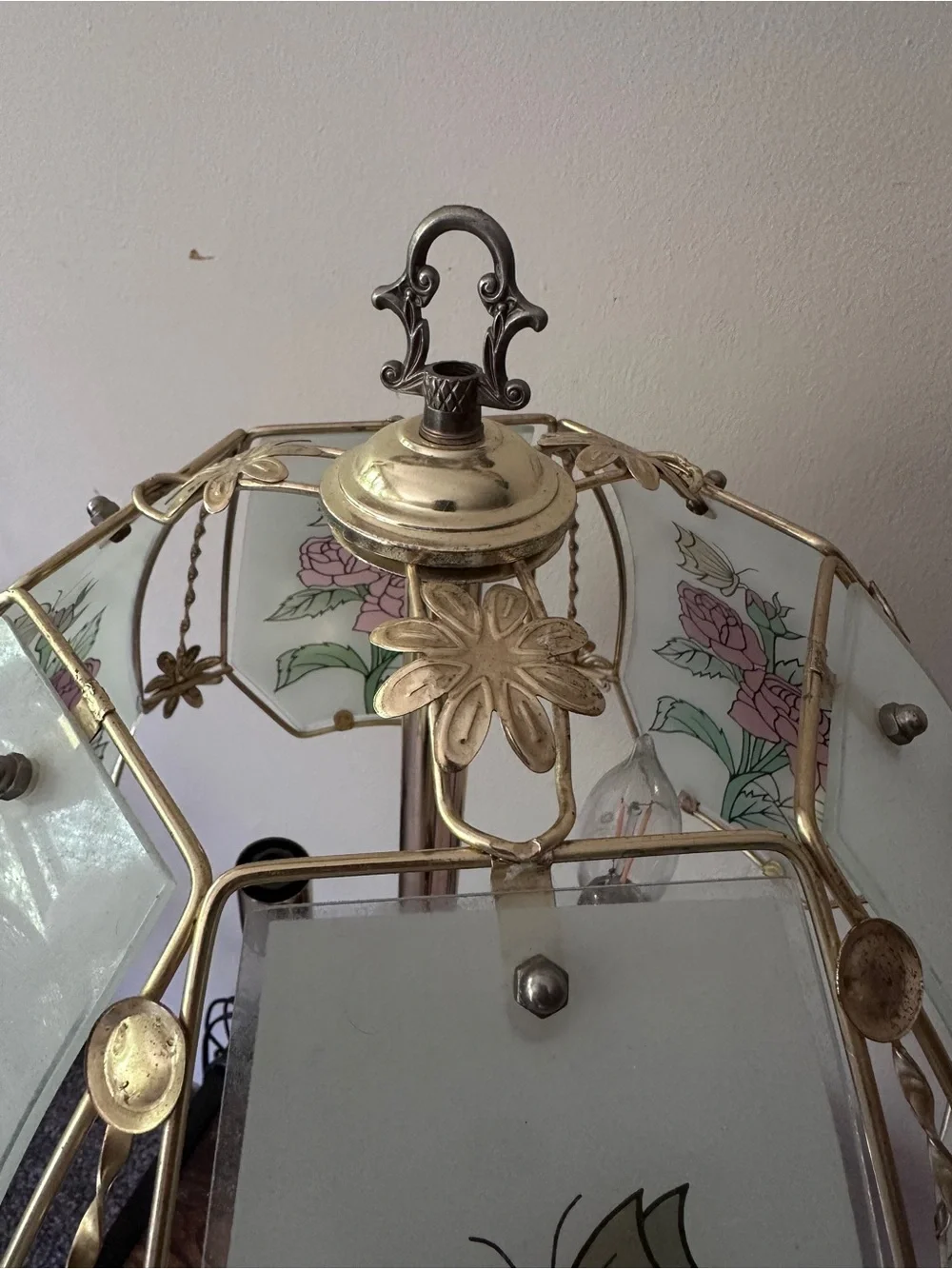 Vintage Hollywood Regency Brass Table Lamp Floral Rose & Butterfly Glass Panels